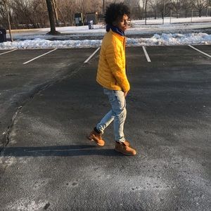 Meet your Posher, Mayari